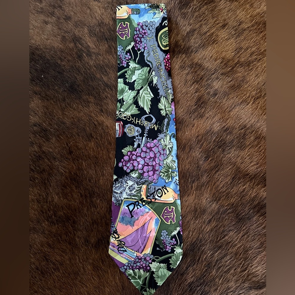 Nicole Miller silk tie
